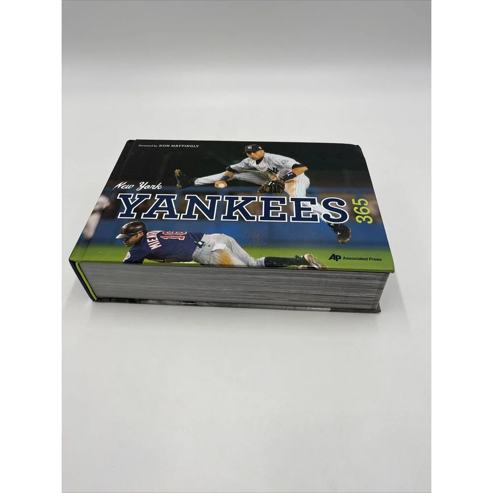 New York Yankees 365 Hardcover NYY Hardcover 2009 Abrams Baseball‎ Book #005